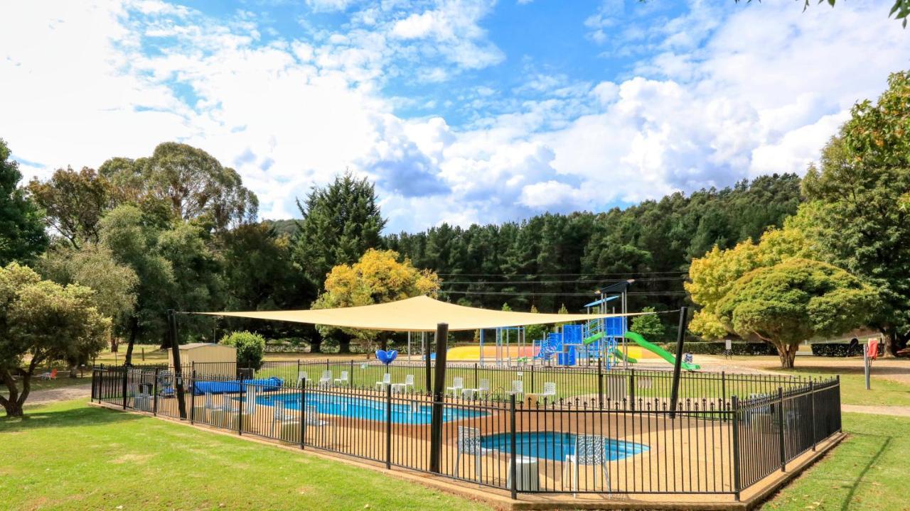 Big4 Porepunkah Holiday Park Bright Esterno foto