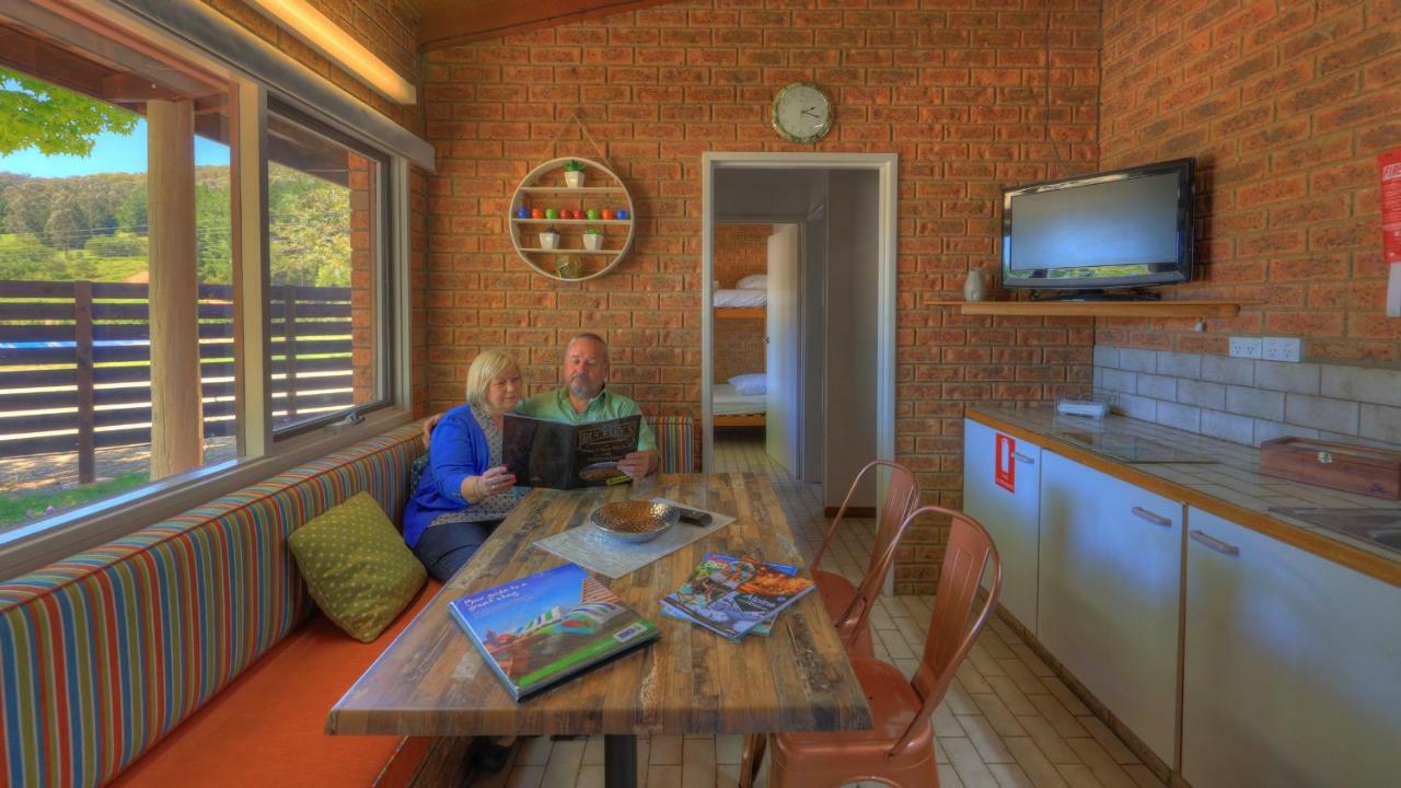 Big4 Porepunkah Holiday Park Bright Esterno foto